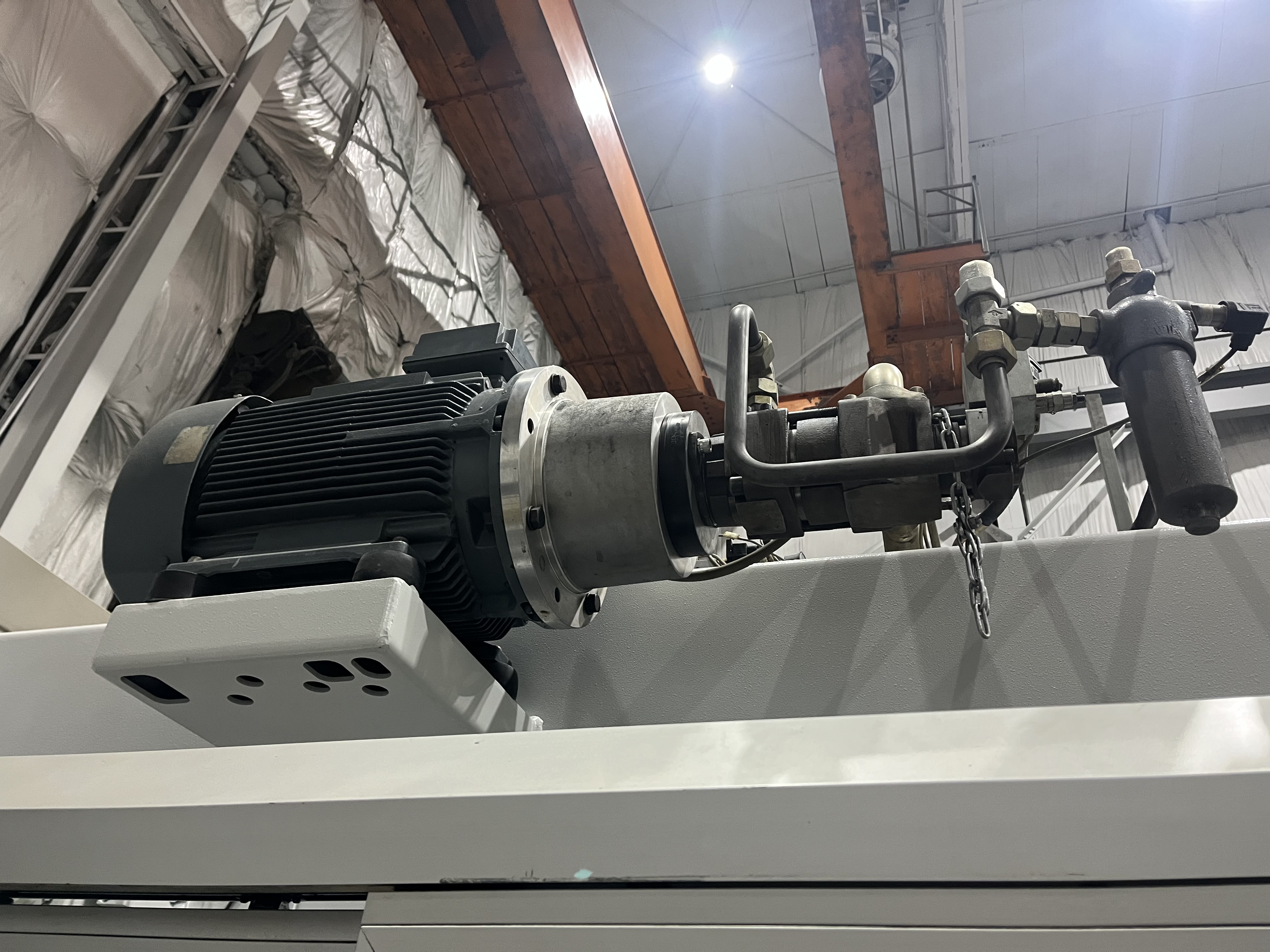 187 Ton X 13’ Trumpf V170 CNC Hydraulic Press Brake 